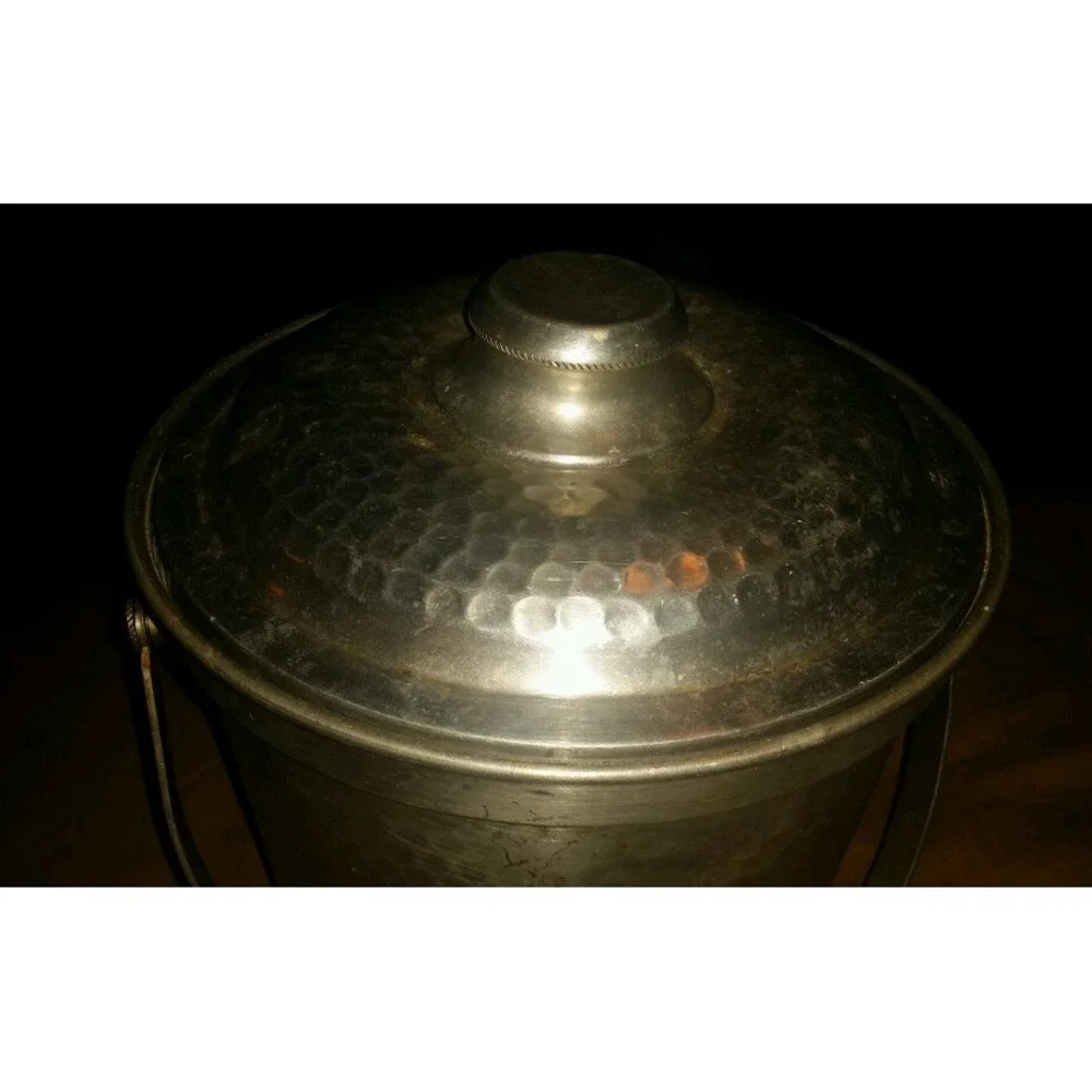 Vintage hammered aluminum ice bucket Made in‎ Italy lid